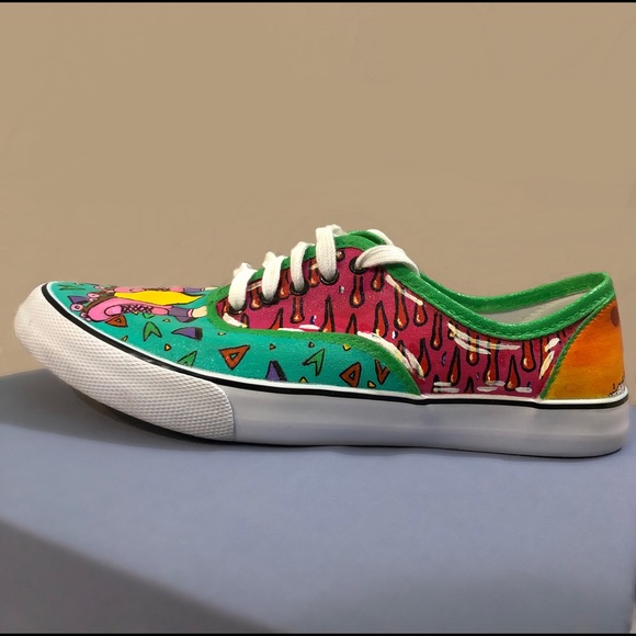 Custom painted shoes - Picture 2 of 6